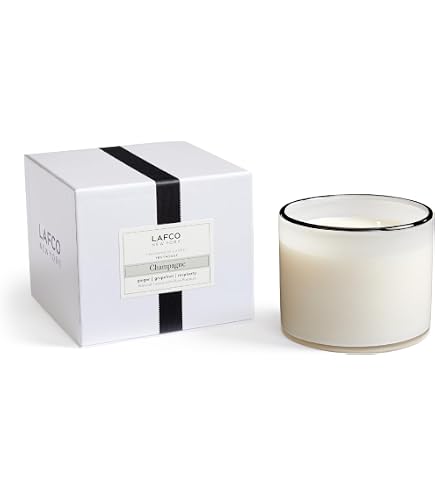 Amazon.com : LAFCO New York Signature Candle, Retreat - 15.5 oz